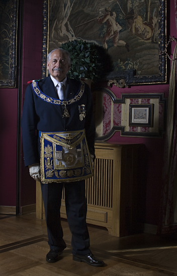 http://www.inesdellavalle.com/files/gimgs/7_11.jpg